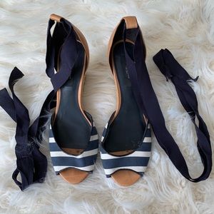 Ann Taylor boat heels